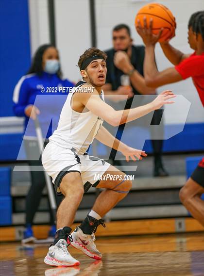Thumbnail 3 in DME vs Imhotep (Ascender Classic) photogallery.