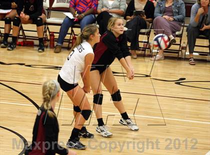 Thumbnail 3 in Round Rock vs. Westlake photogallery.