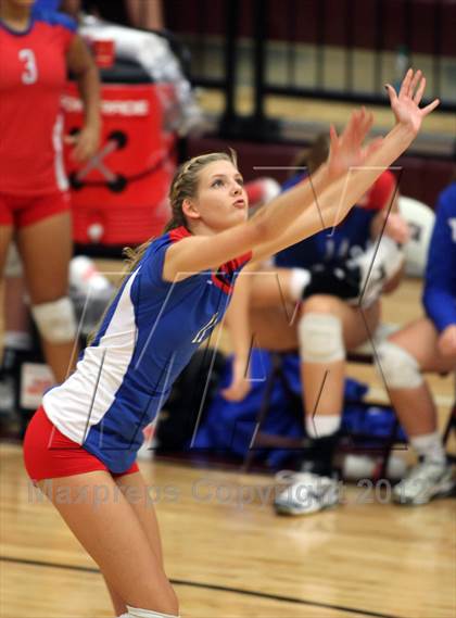 Thumbnail 3 in Round Rock vs. Westlake photogallery.