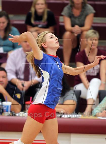 Thumbnail 1 in Round Rock vs. Westlake photogallery.