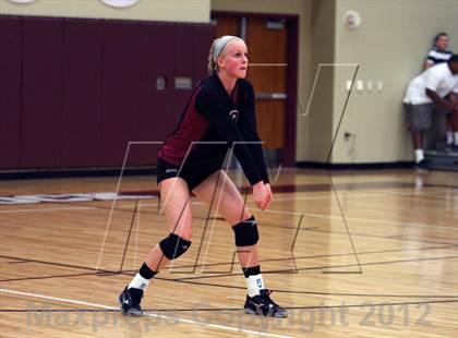 Thumbnail 3 in Round Rock vs. Westlake photogallery.