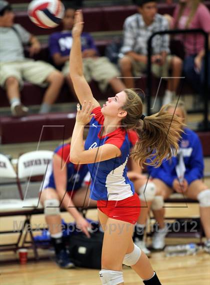 Thumbnail 2 in Round Rock vs. Westlake photogallery.