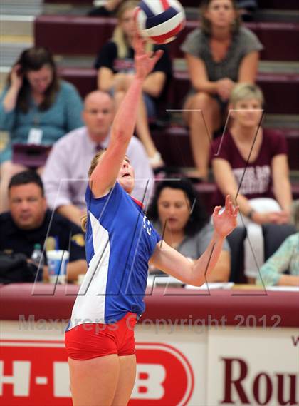 Thumbnail 3 in Round Rock vs. Westlake photogallery.