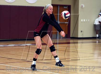 Thumbnail 1 in Round Rock vs. Westlake photogallery.