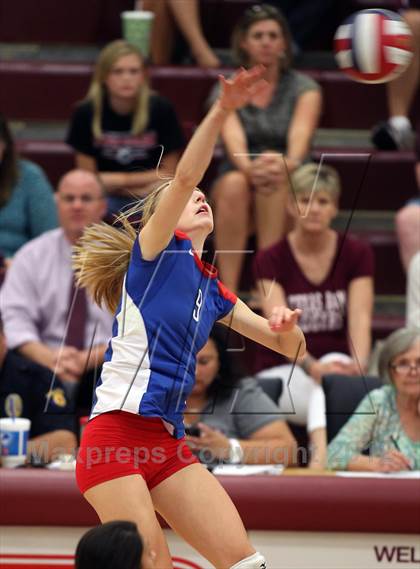 Thumbnail 1 in Round Rock vs. Westlake photogallery.