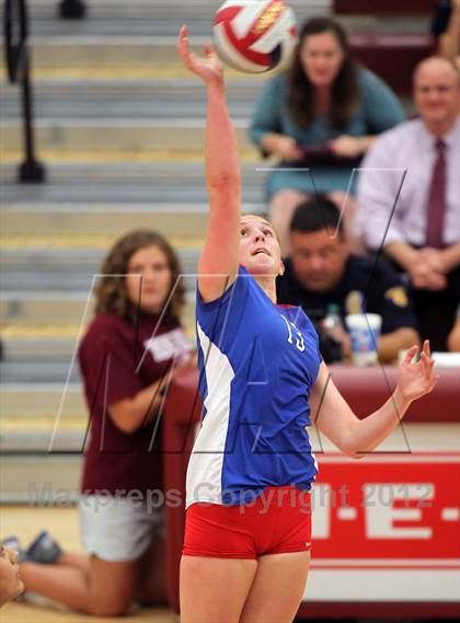 Thumbnail 2 in Round Rock vs. Westlake photogallery.