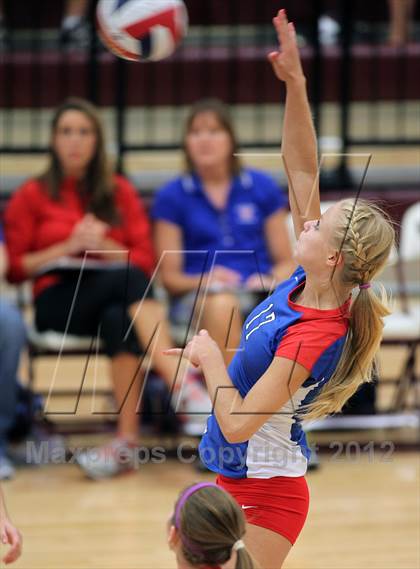 Thumbnail 3 in Round Rock vs. Westlake photogallery.