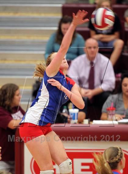 Thumbnail 1 in Round Rock vs. Westlake photogallery.