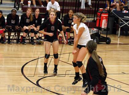 Thumbnail 2 in Round Rock vs. Westlake photogallery.
