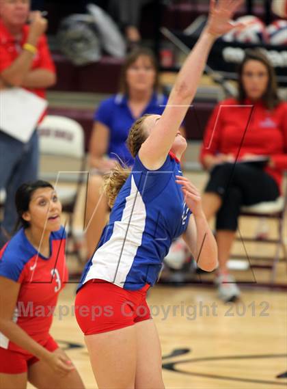 Thumbnail 3 in Round Rock vs. Westlake photogallery.