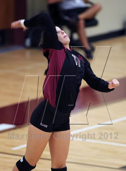 Thumbnail 3 in Round Rock vs. Westlake photogallery.