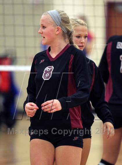 Thumbnail 1 in Round Rock vs. Westlake photogallery.