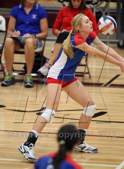 Thumbnail 3 in Round Rock vs. Westlake photogallery.