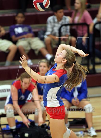 Thumbnail 3 in Round Rock vs. Westlake photogallery.