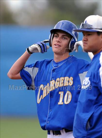 Thumbnail 1 in Calabasas @ Agoura photogallery.