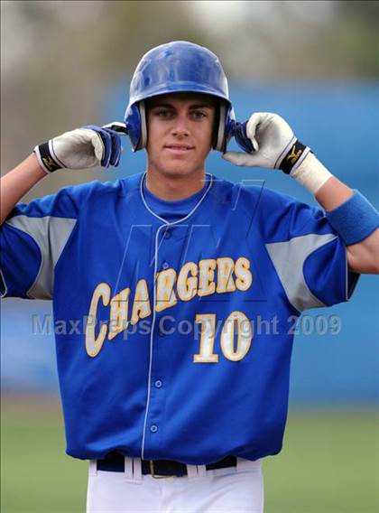 Thumbnail 2 in Calabasas @ Agoura photogallery.
