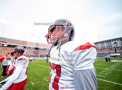 Thumbnail 2 in Southern Nash vs. Charlotte Catholic (NCHSAA 3A Final) photogallery.