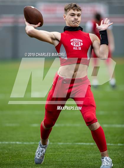Thumbnail 3 in Southern Nash vs. Charlotte Catholic (NCHSAA 3A Final) photogallery.