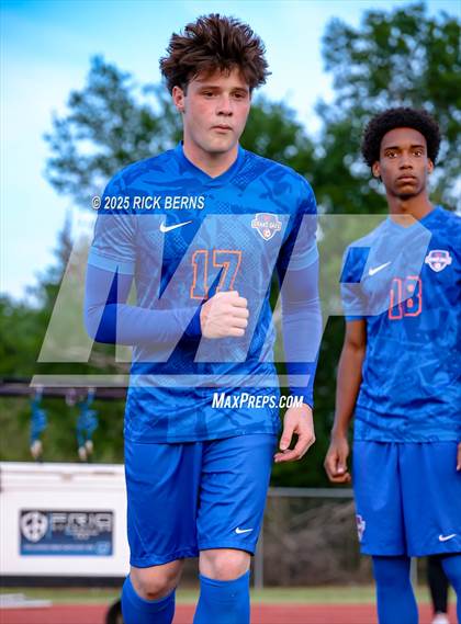 Thumbnail 1 in Grand Oaks vs Langham Creek (UIL 6A D2 Soccer Area Playoffs) photogallery.