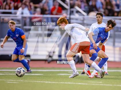 Thumbnail 2 in Grand Oaks vs Langham Creek (UIL 6A D2 Soccer Area Playoffs) photogallery.