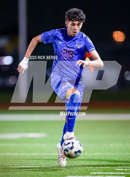 Thumbnail 2 in Grand Oaks vs Langham Creek (UIL 6A D2 Soccer Area Playoffs) photogallery.