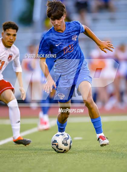Thumbnail 1 in Grand Oaks vs Langham Creek (UIL 6A D2 Soccer Area Playoffs) photogallery.