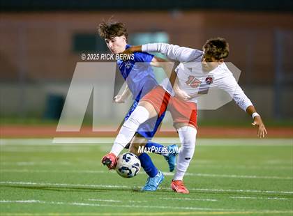 Thumbnail 3 in Grand Oaks vs Langham Creek (UIL 6A D2 Soccer Area Playoffs) photogallery.