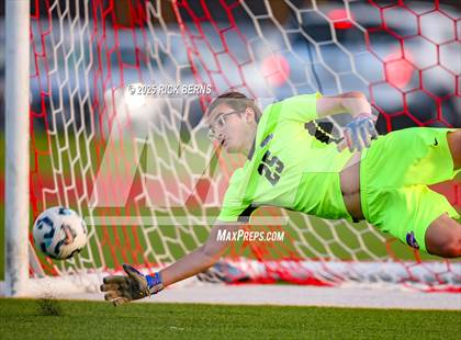 Thumbnail 1 in Grand Oaks vs Langham Creek (UIL 6A D2 Soccer Area Playoffs) photogallery.