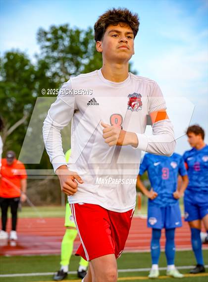 Thumbnail 3 in Grand Oaks vs Langham Creek (UIL 6A D2 Soccer Area Playoffs) photogallery.