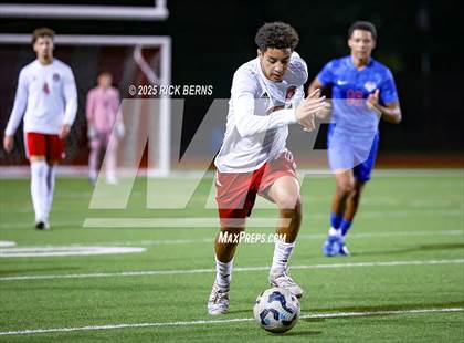 Thumbnail 2 in Grand Oaks vs Langham Creek (UIL 6A D2 Soccer Area Playoffs) photogallery.