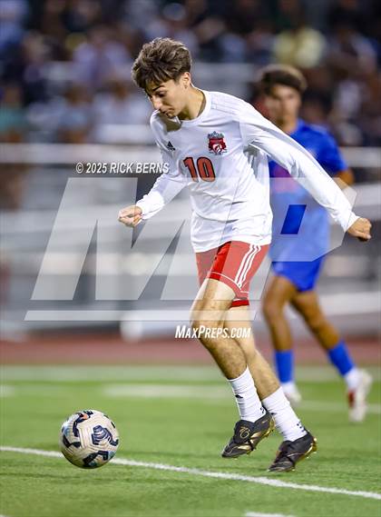 Thumbnail 3 in Grand Oaks vs Langham Creek (UIL 6A D2 Soccer Area Playoffs) photogallery.