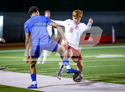 Thumbnail 3 in Grand Oaks vs Langham Creek (UIL 6A D2 Soccer Area Playoffs) photogallery.