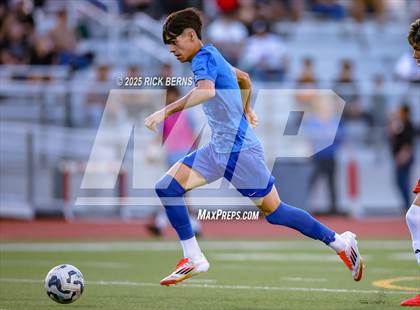 Thumbnail 3 in Grand Oaks vs Langham Creek (UIL 6A D2 Soccer Area Playoffs) photogallery.