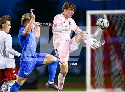 Thumbnail 2 in Grand Oaks vs Langham Creek (UIL 6A D2 Soccer Area Playoffs) photogallery.