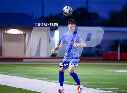 Thumbnail 1 in Grand Oaks vs Langham Creek (UIL 6A D2 Soccer Area Playoffs) photogallery.