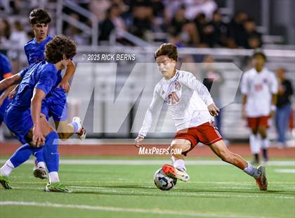Thumbnail 3 in Grand Oaks vs Langham Creek (UIL 6A D2 Soccer Area Playoffs) photogallery.