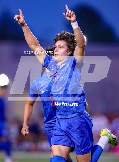 Thumbnail 2 in Grand Oaks vs Langham Creek (UIL 6A D2 Soccer Area Playoffs) photogallery.