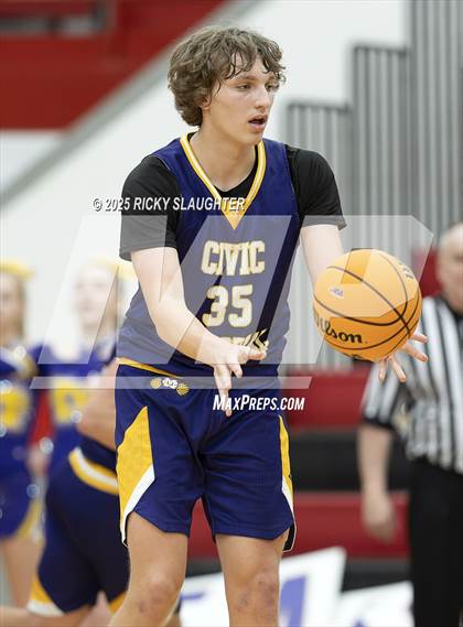 Thumbnail 1 in Civic Memorial vs. East St. Louis(IHSA Class 3A Regionals) photogallery.