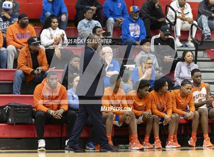 Thumbnail 2 in Civic Memorial vs. East St. Louis(IHSA Class 3A Regionals) photogallery.