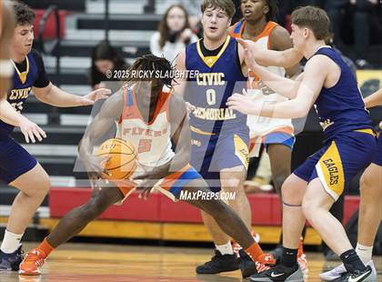 Thumbnail 1 in Civic Memorial vs. East St. Louis(IHSA Class 3A Regionals) photogallery.