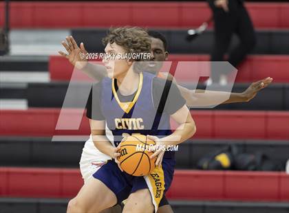 Thumbnail 3 in Civic Memorial vs. East St. Louis(IHSA Class 3A Regionals) photogallery.