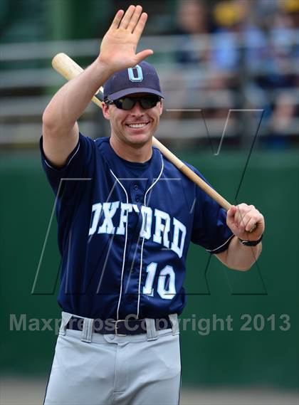 Thumbnail 1 in Oxford vs. Cromwell (CIAC Class S Final) photogallery.