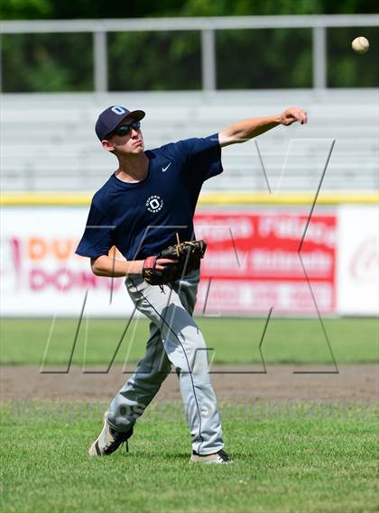 Thumbnail 1 in Oxford vs. Cromwell (CIAC Class S Final) photogallery.