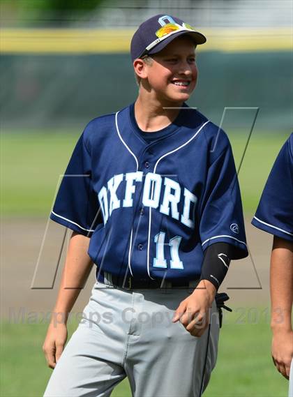 Thumbnail 2 in Oxford vs. Cromwell (CIAC Class S Final) photogallery.