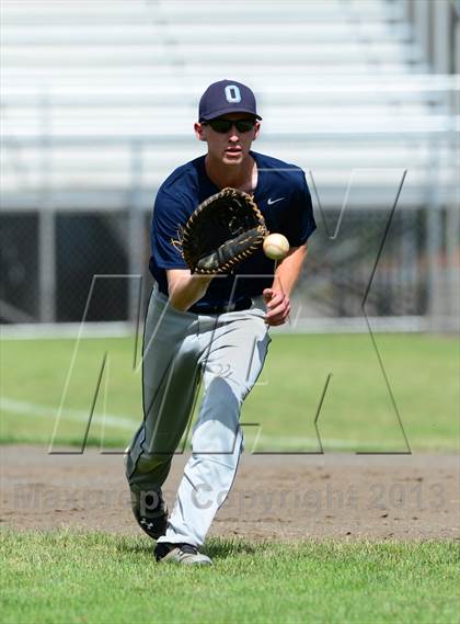 Thumbnail 1 in Oxford vs. Cromwell (CIAC Class S Final) photogallery.