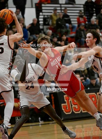 Thumbnail 1 in Mater Dei @ JSerra Catholic photogallery.
