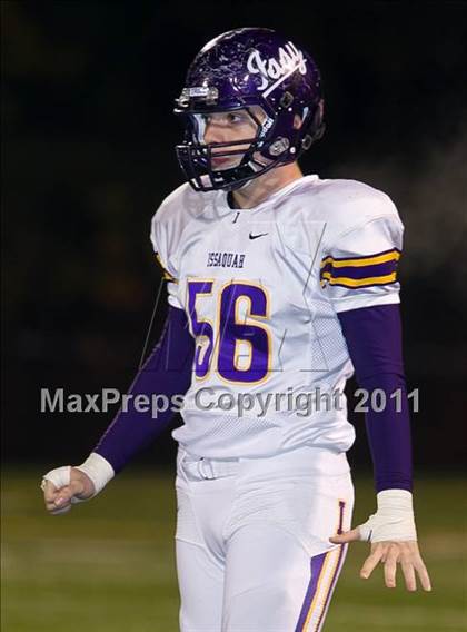 Thumbnail 2 in Issaquah vs. Skyview (WIAA 4A Playoffs) photogallery.