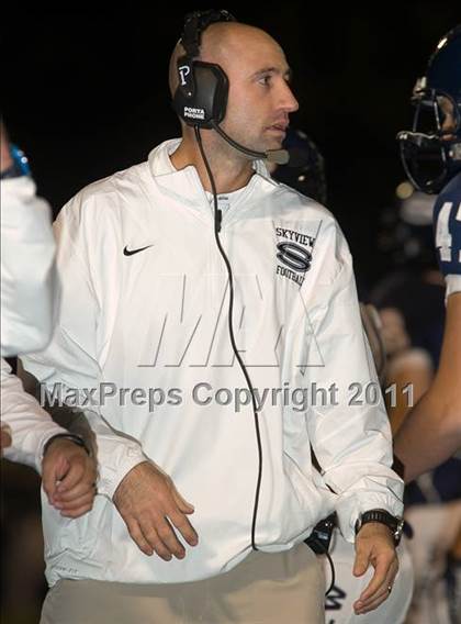 Thumbnail 1 in Issaquah vs. Skyview (WIAA 4A Playoffs) photogallery.
