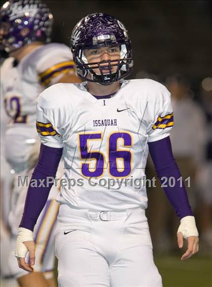 Thumbnail 1 in Issaquah vs. Skyview (WIAA 4A Playoffs) photogallery.
