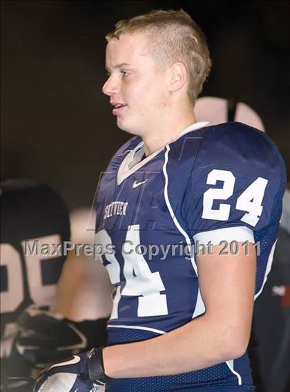 Thumbnail 3 in Issaquah vs. Skyview (WIAA 4A Playoffs) photogallery.